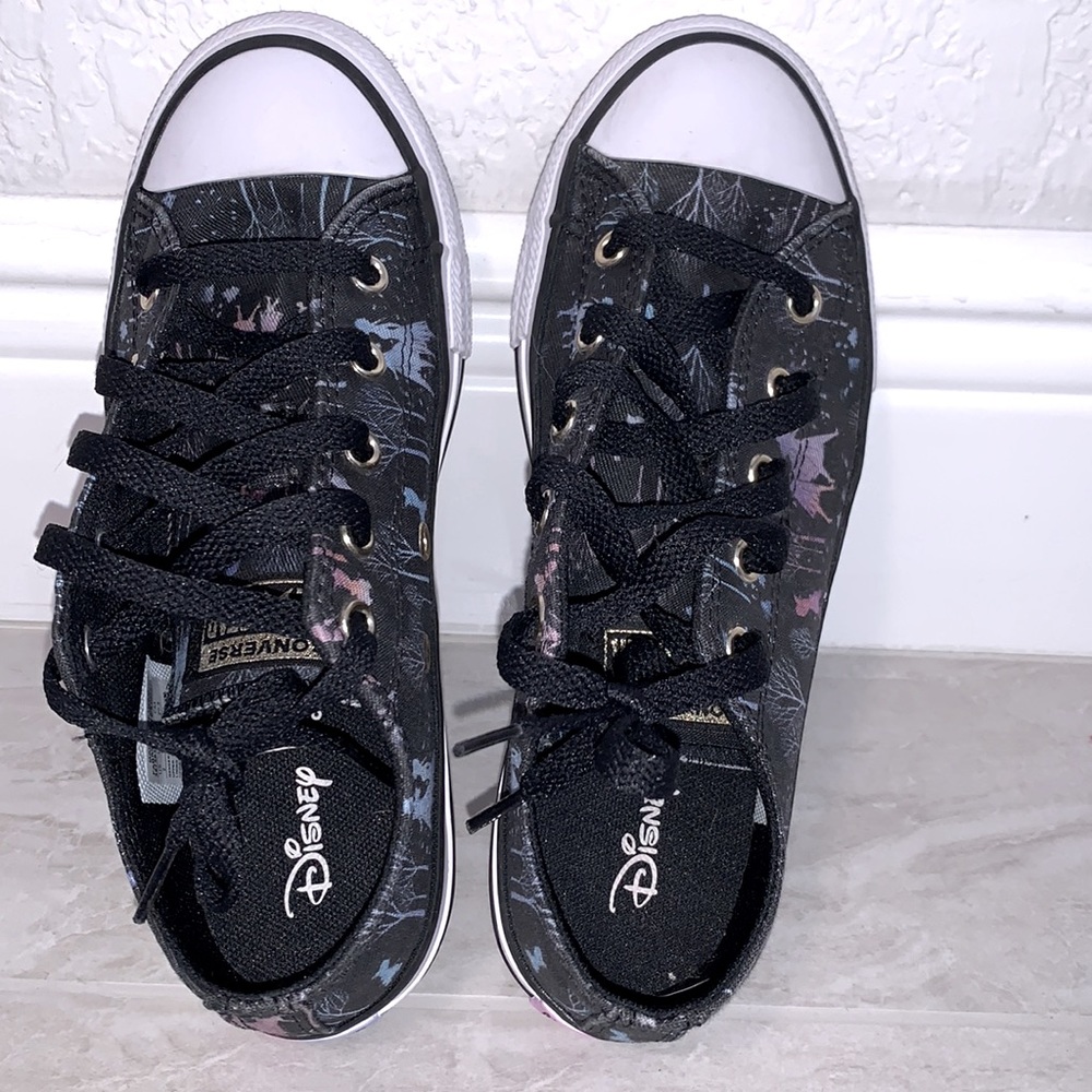 Frozen 2 Converse